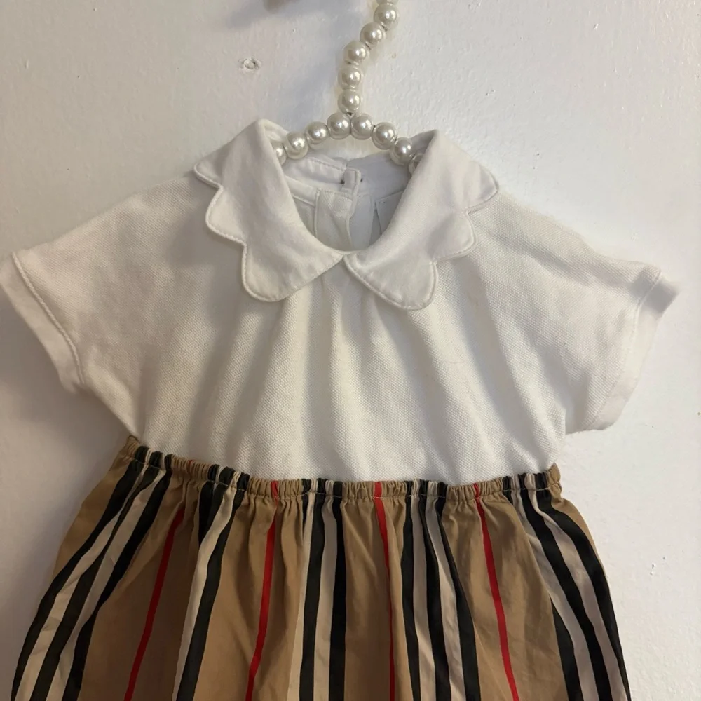 Burberry White and Tan Striped Kids Dress - Picture 3 of 9